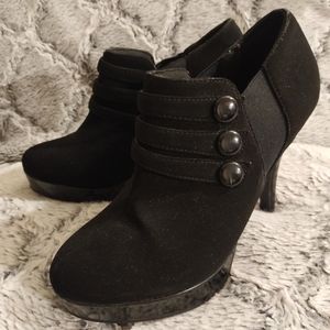 Cute boot/heels